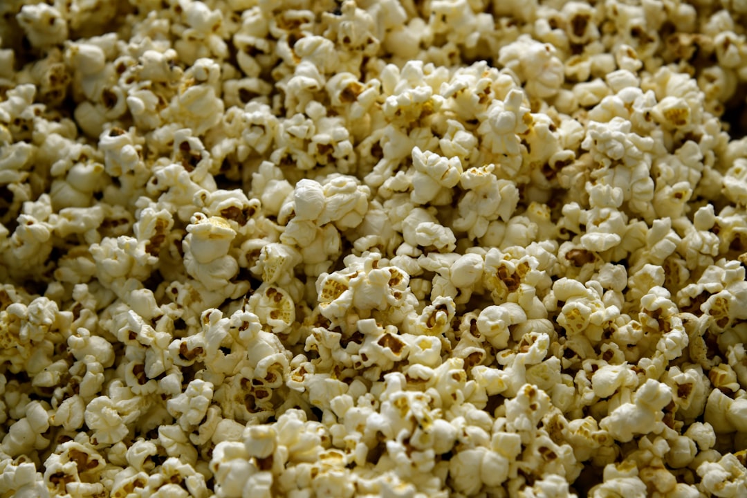 Photo Popcorn kernels